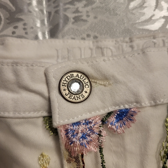 Hydraulic Tribeca Mid Rise Floral Skirt White Embroidered Size 12 - Picture 4 of 7